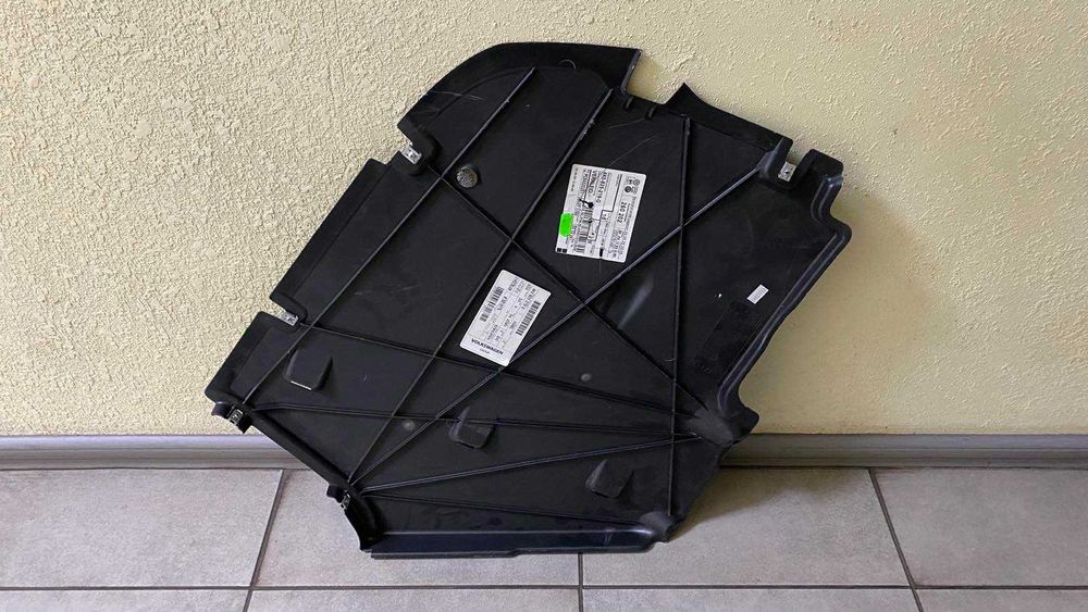 Захист днища Audi a6 c8  4k0825219