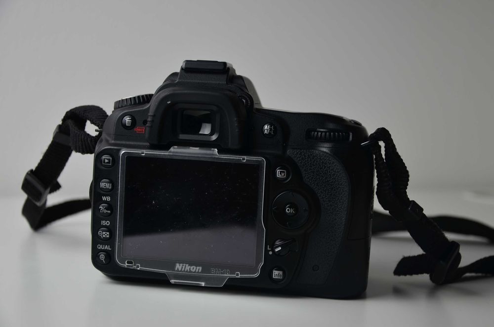 Camera DSLR Nikon D90