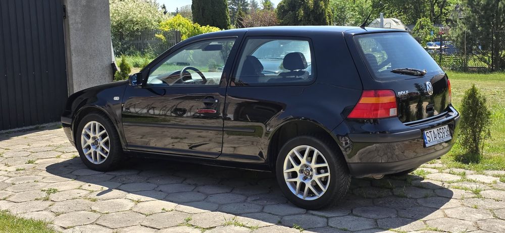 VW   Golf 1.4 Benzyna