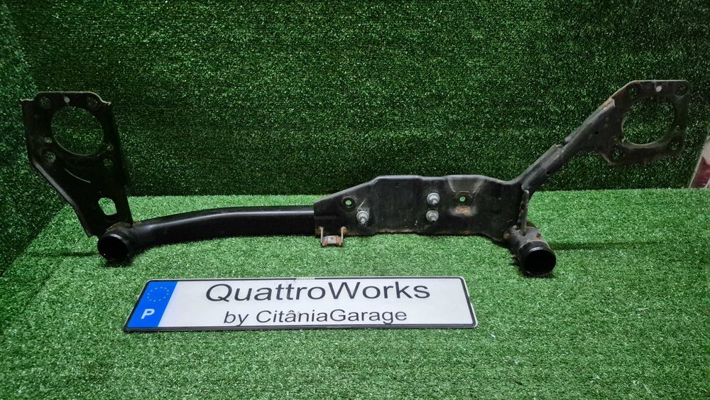 Travessa Inferior Frente Original Audi A4 B6 B7 8E 1.8T 1.9 TDI Tubo intercooler excelente estado