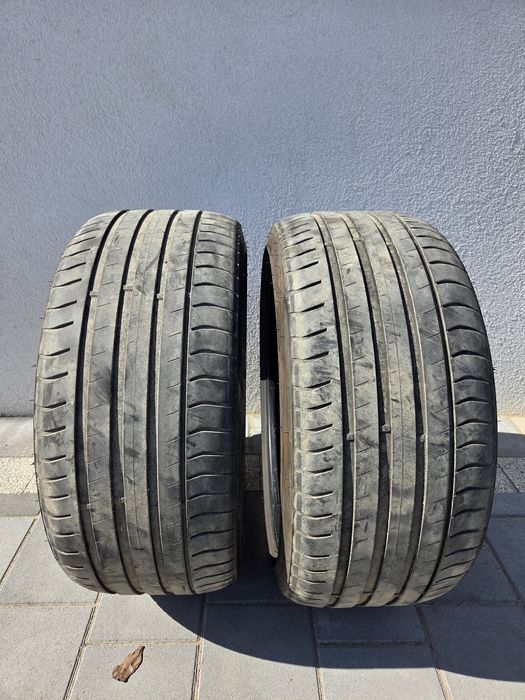 Opony letnie  2szt Triangle stan bdb 275/35/20 DOT5023