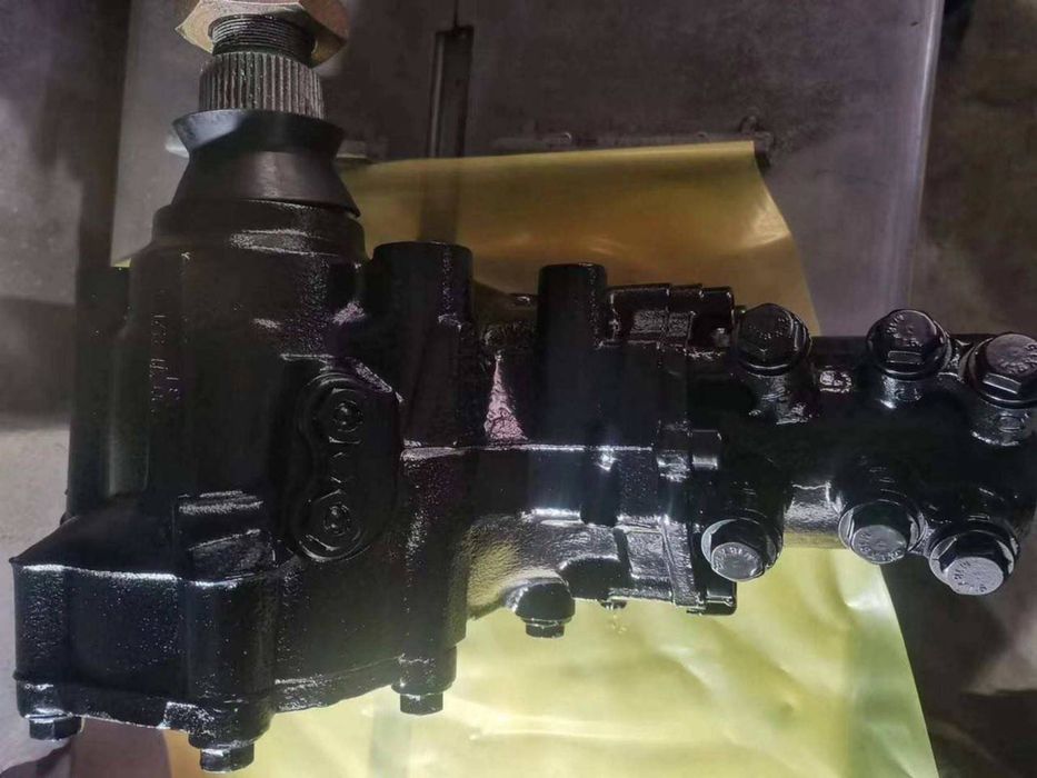 Кермовий редуктор Mercedes-Benz ACTROS LS8/2  3754600500,6464602000