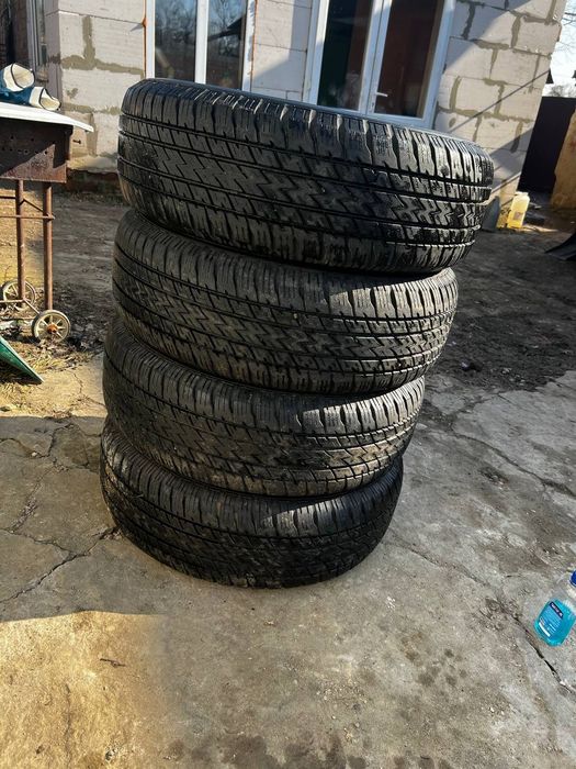 235 70 R16 всесезонна Giti 2022
