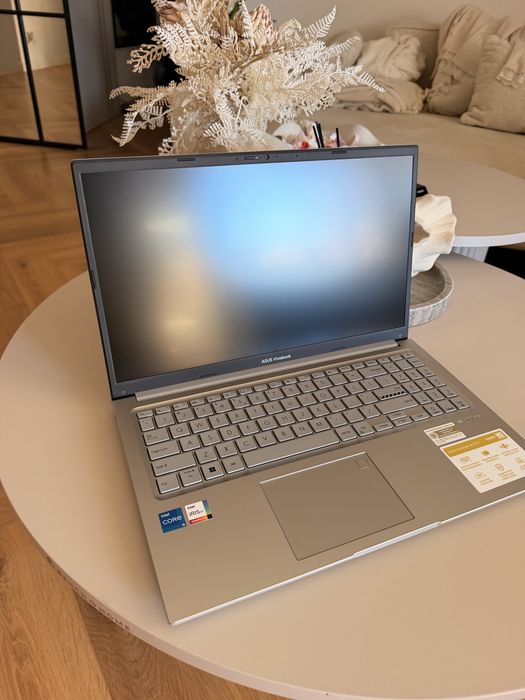 NOWY ASUS VivoBook 15 X1504VA i5-1334U 16GB 512GB SSD Windows 11 15,6”