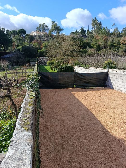 Terreno Urbano com 2 frentes