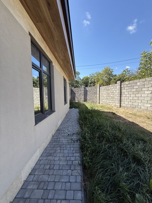 Розстрочка до 2 років, 145 м², 4 сотки  у Червоному Хуторі