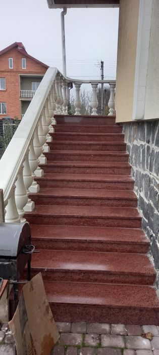 Сходи гранітні, сходи з кварциту