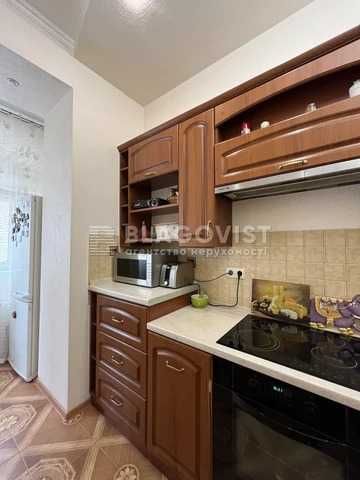 Продаж 3-к. з ремонтом 110м2, метро Печерська, вул. Коновальця_32_ЖК Митець