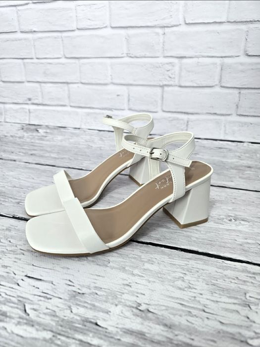 New Look sandały r. 37