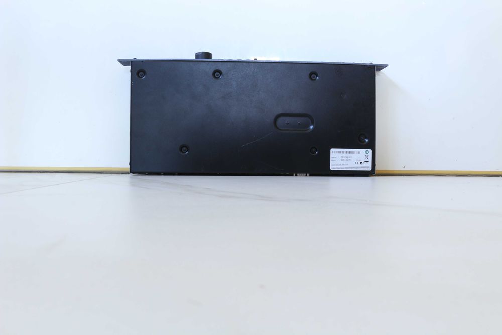 DBX Driverack 230