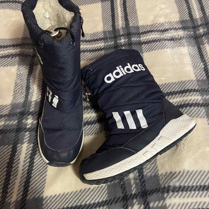 Продам детскую обувь на мальчика