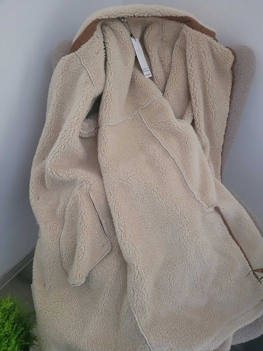 Płaszcz długi piękny