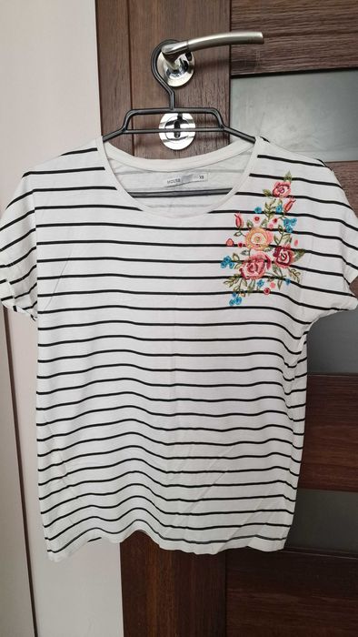 Tshirt pasy # haft# House