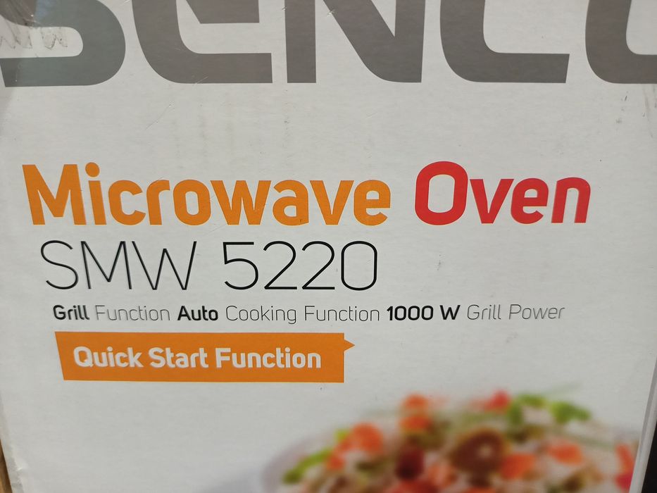 Mikrofalówka Sencor wybita szyba nieużywana działa