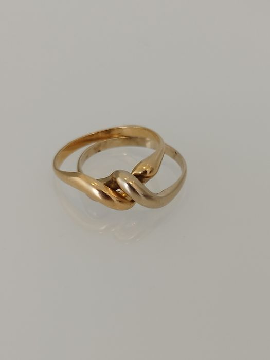 Anel em ouro de 19,2kt