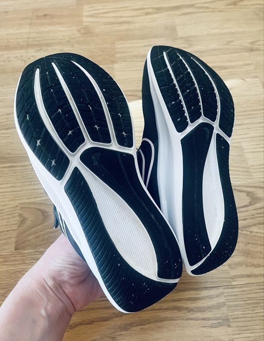 Кросівки Nike (розмір 30)