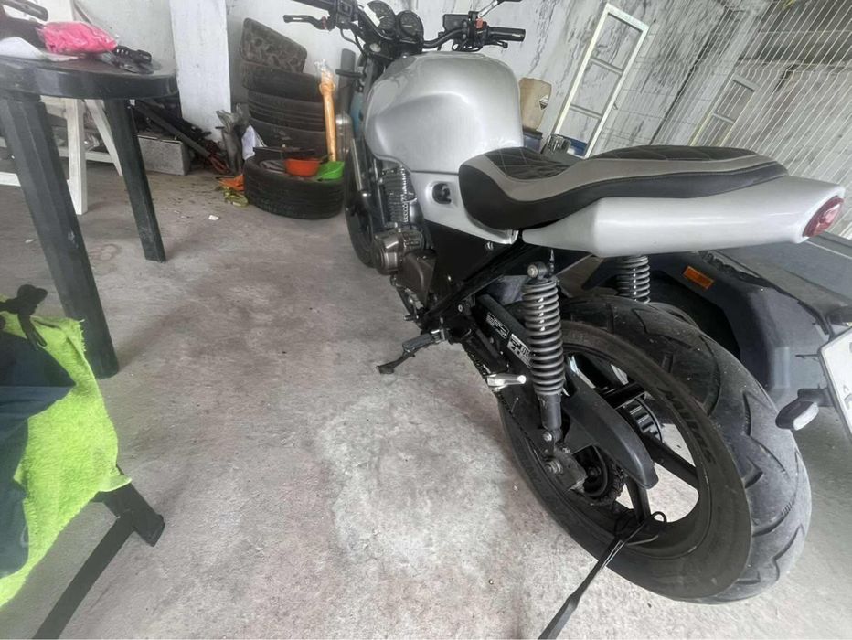 Honda cb500 1996