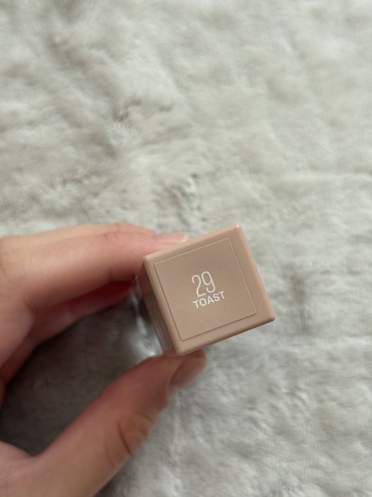 Maybelline lifter 29 toast