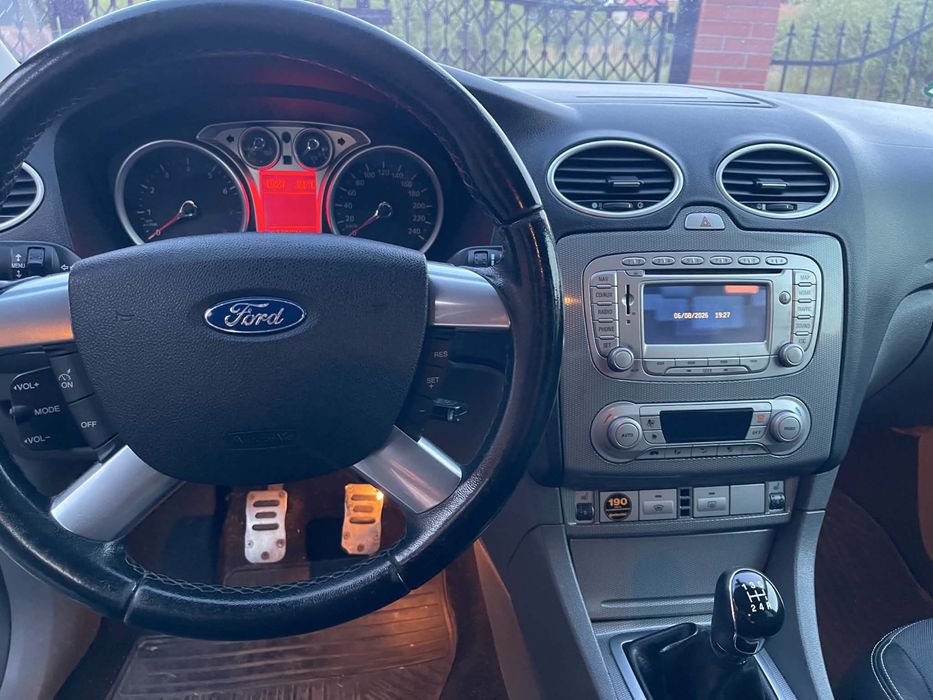 Ford Focus 2 lift Titanium 1.6 benzyna !bogata wersja
