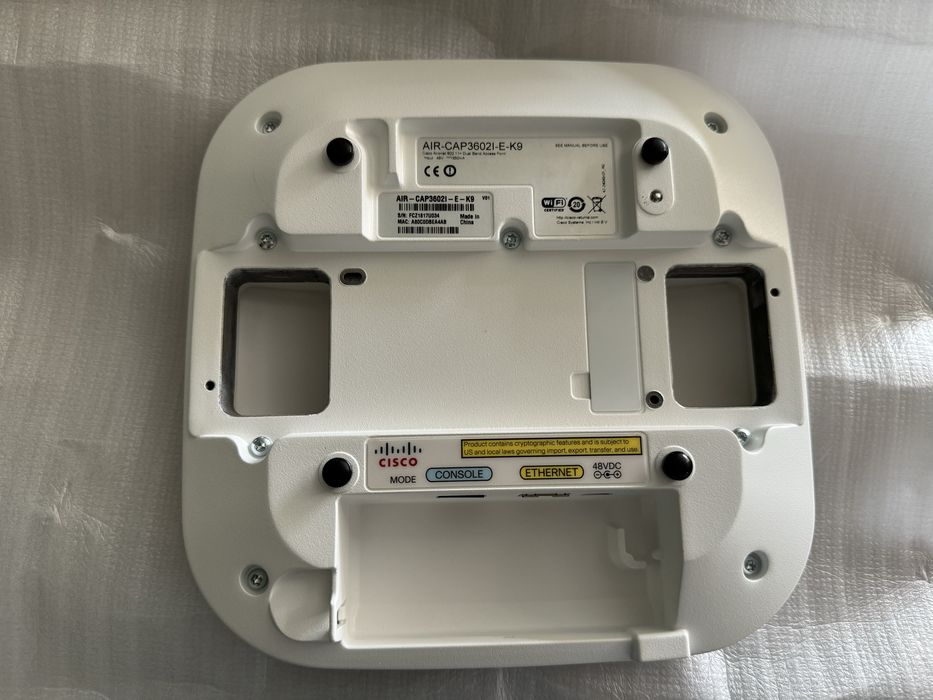 Точка доступа Cisco AIR-CAP3602I-E-K9 + крепление