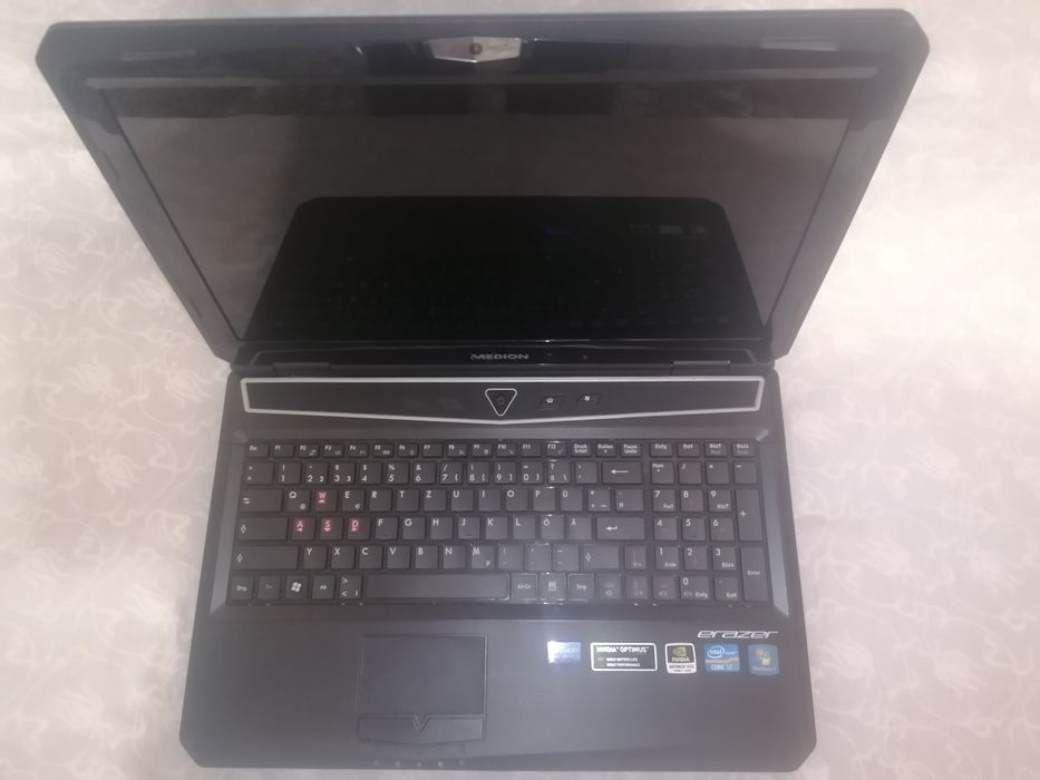Ігровий Ноутбук 15.6" Medion Erazer X6821 8/500Gb