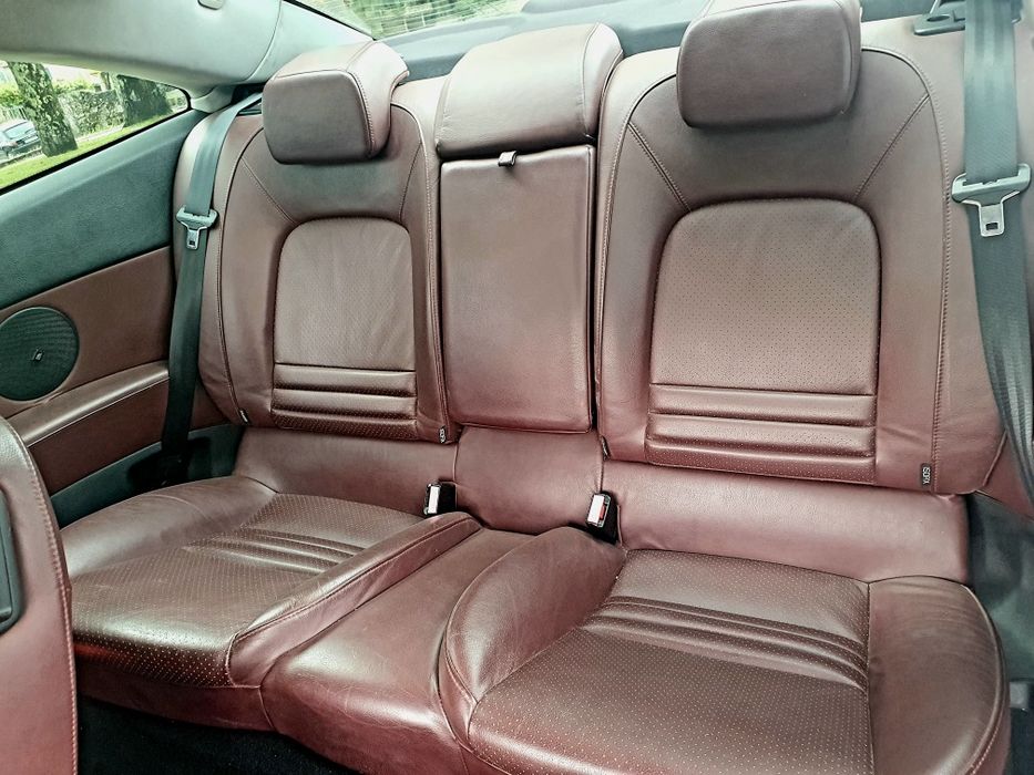 Peugeot 407 Coupé 2.7 HDI V6 Biturbo - 204 cv