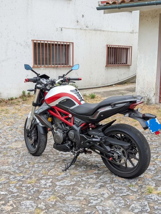 Mota Benelli BN302s