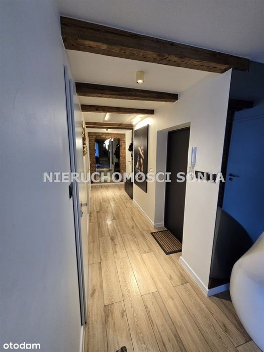 Stylowy loft 77 m² ostatnie piętro do zamieszkania