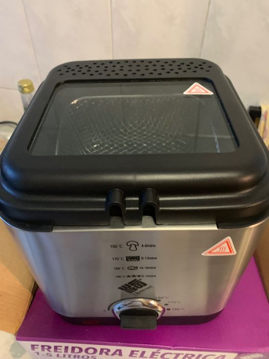 Fritadeira Elétrica 1,5L Nova