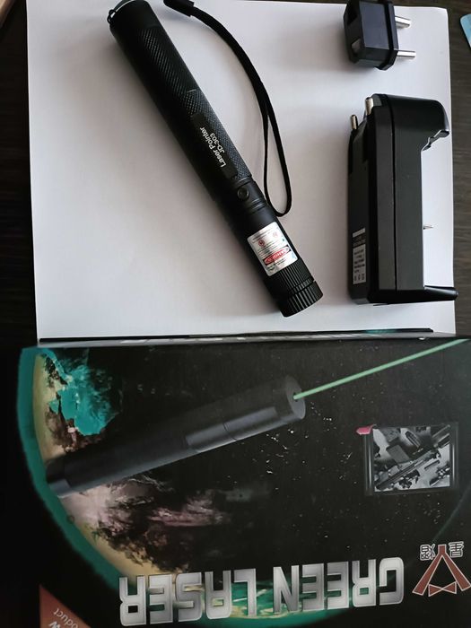 Laser green pointer