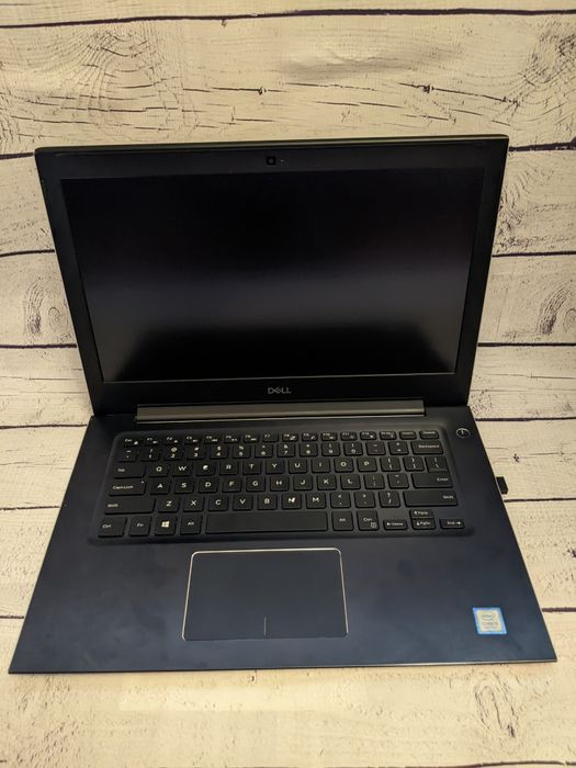 Dell vostro 5471 i5 8250u/12gb+256ssd+500hdd/14 ips Fhd/win.10