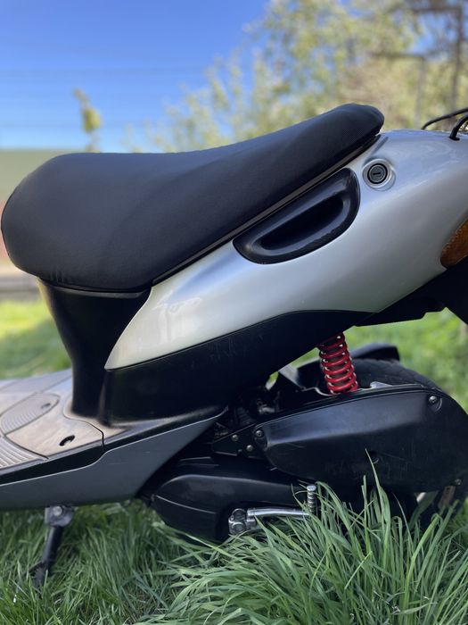 Suzuki lets 2 new