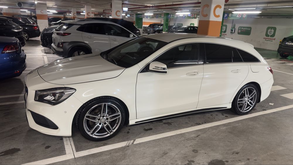 Mercedes-Benz CLA 180 AMG