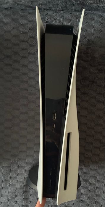 PlayStation 5 PS5 dwa pady Gran Turismo 7 Pulse 3D