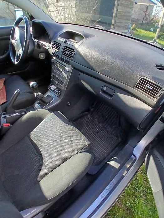 Toyota Avensis 2005 VIN SB1BR56L70E118244 фото оголошення 12 з 17