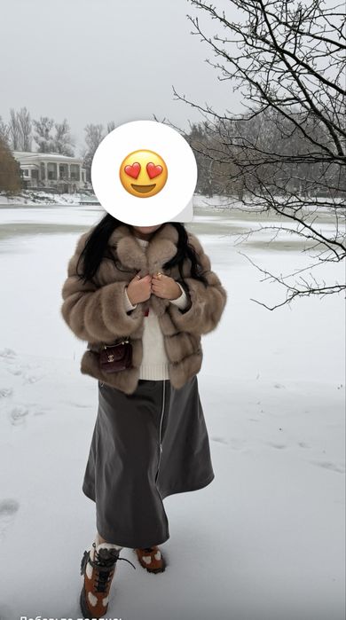 Продам брендові спідниці