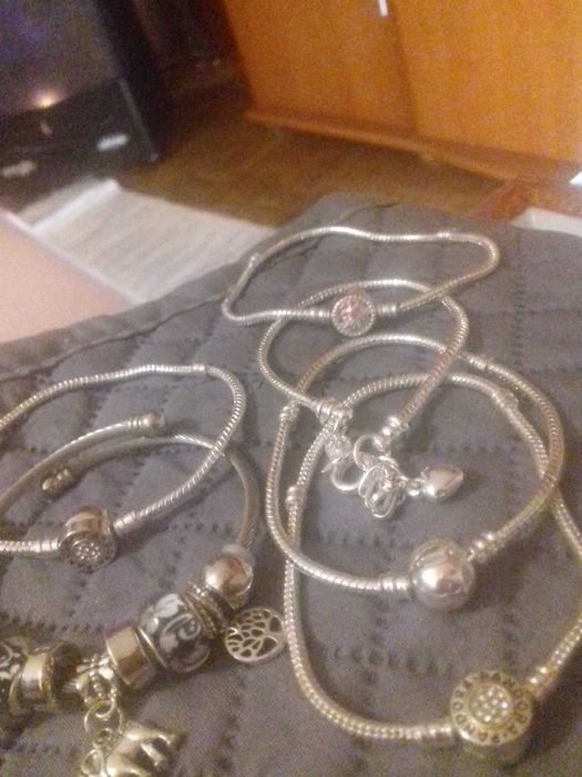 vendo pulseiras tipo pandora