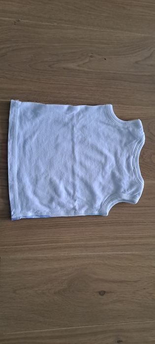 T-shirt niemowlęcy Benetton r. 62