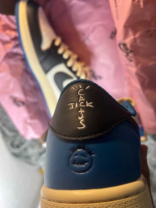 Jordan 1 Retro Travis Scott Cactus Jack R.45