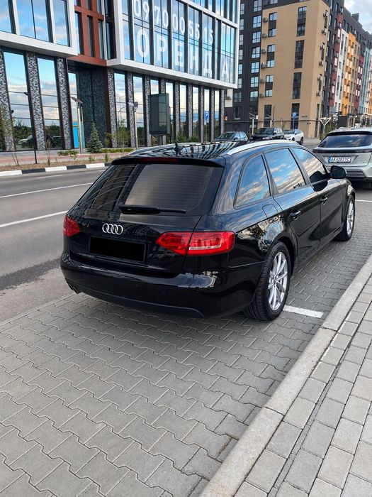 AUDI A4 B8 2009рік