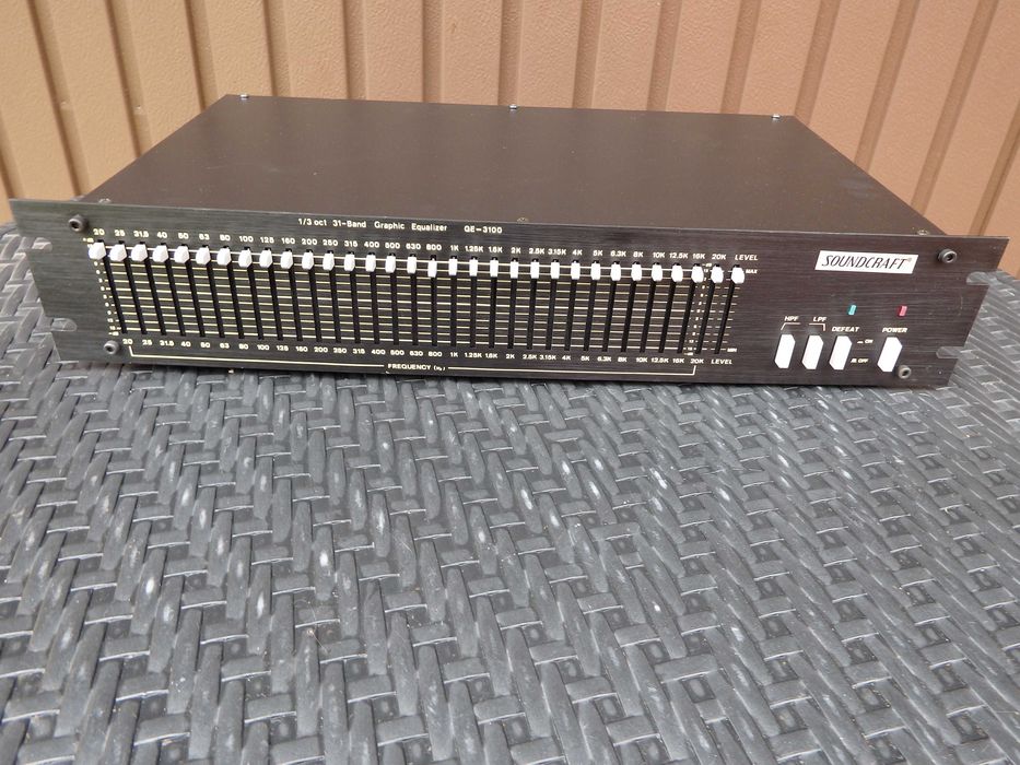 Korektor graficzny equalizer SOUNDCRAFT GE-3100