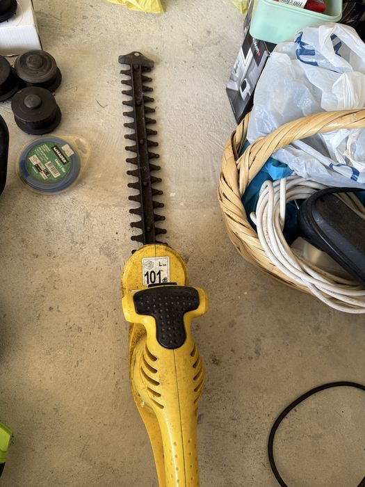 Corta sebes eletrico 450w