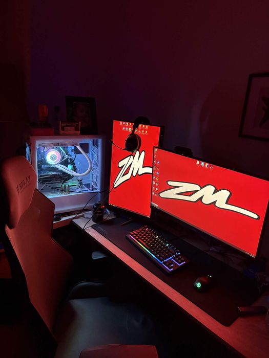 PC GAMING Ryzen 7 5700X + RTX 4060 8GB
