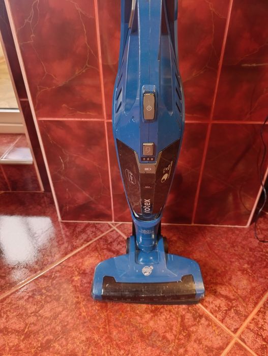 Аккумуляторный пылесос Rotex RVH60-B