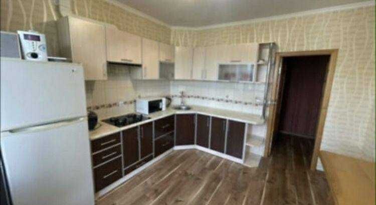 (7) Продаж 1 к. квартири в центрі міста (5813)