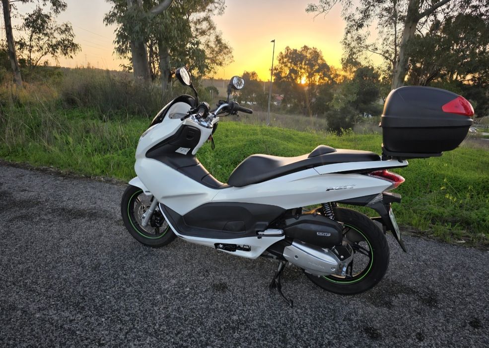 Honda PCX  Nova poucos klm