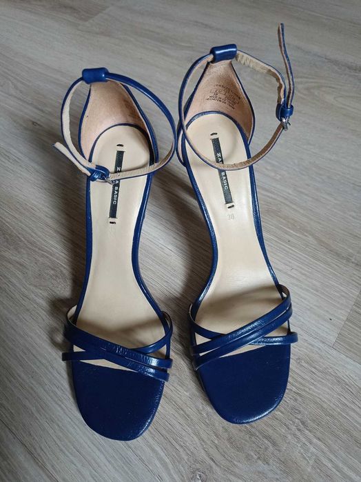Sandałki na szpilce Zara 38 skóra nowe