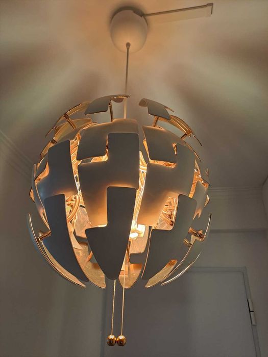 Candeeiro suspenso esférico IKEA PS 2014