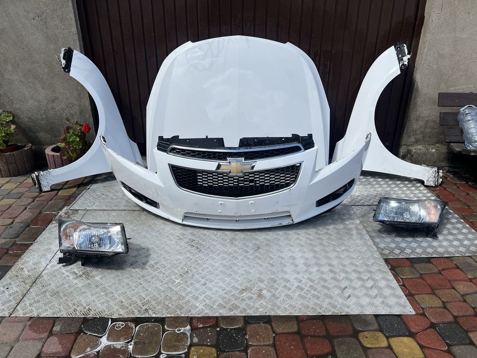 Przód kompletny Chevrolet Cruze