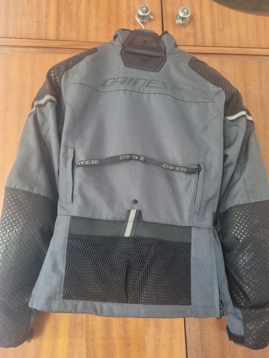 Casaco Dainese com forro